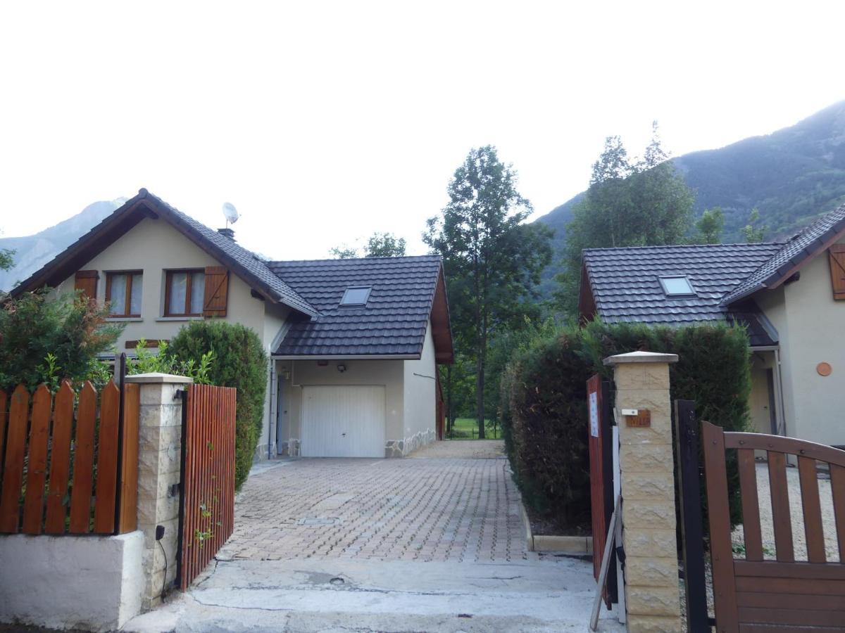 Chalet Les Myosotis Le Bourg-dʼOisans Kültér fotó